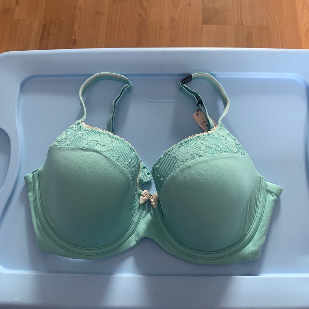 Victoria secret bra